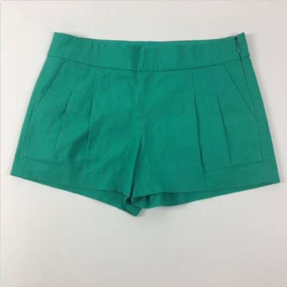 J. Crew Pants - J.Crew Shorts Size 2 Casual Pleated Front